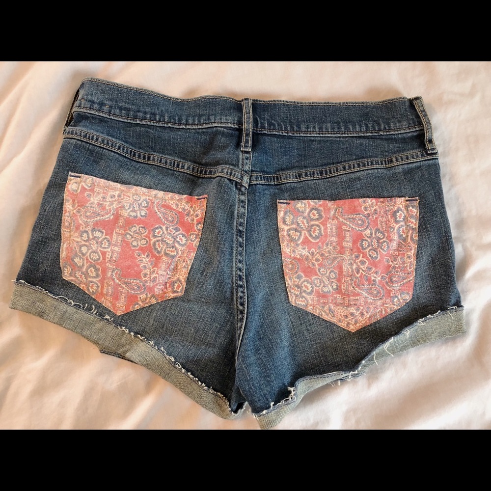 bandana pocket denim shorts